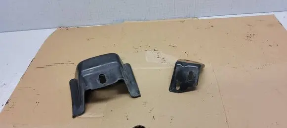 Volkswagen Transporter - Caravelle T5 Radiator support slam panel bracket