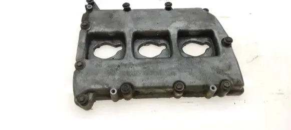 Subaru Outback Rocker cam cover 