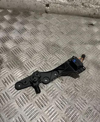 BMW 3 F30 F35 F31 Engine bonnet (hood) release handle 7326365