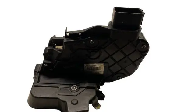 Volvo V70 Front door lock 31253674