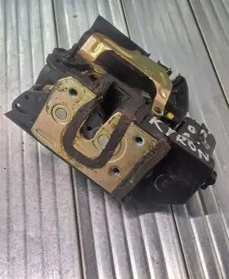 SsangYong Kyron Rear door lock