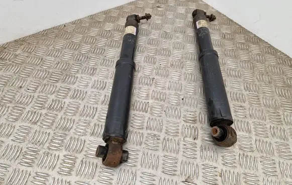 Renault Kadjar Rear shock absorber/damper 562104EA2C 17130B IA19465A