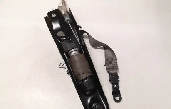 Volvo XC90 Front seatbelt