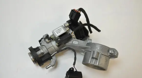 Opel Insignia A Ignition lock 25799293 SB7004001CN
