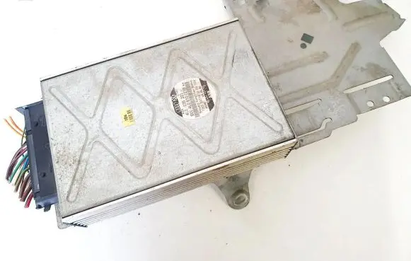 Audi Q7 4L Sound amplifier 4l0035223 sw4l0910223b
