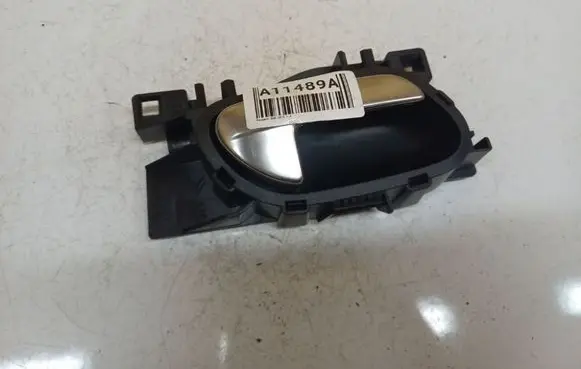 Peugeot 508 Front door interior handle 9660525380