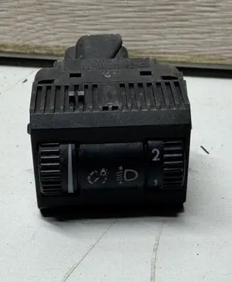 Volkswagen Transporter - Caravelle T5 Headlight level height control switch 6X0972926
