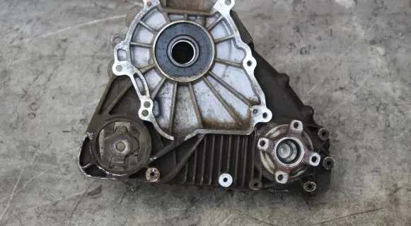 BMW X3 E83 Gearbox transfer box case 7535868