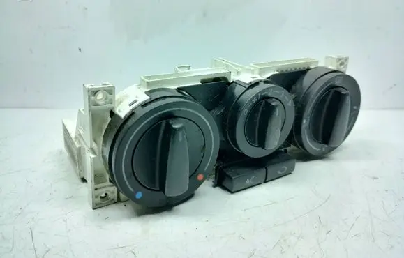 Volkswagen Polo Climate control unit 1J0820045F 657837L08 901511210000