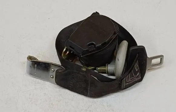 Ford Galaxy Rear seatbelt 7M3857812