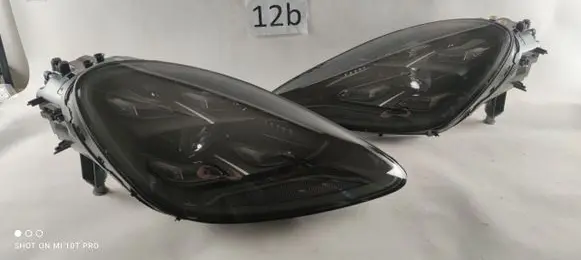Porsche Cayenne (9Y0 9Y3) Headlights/headlamps set 