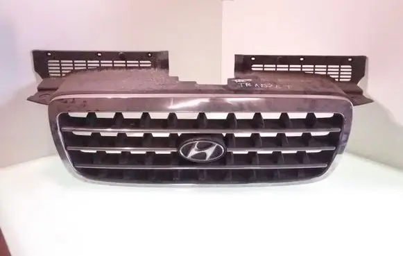 Hyundai Trajet Front grill 863523A000