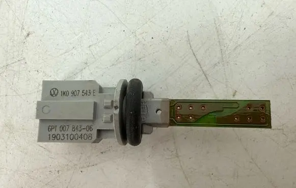 Volkswagen PASSAT B6 Interior temperature sensor 1K0907543E