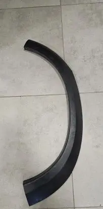 Volvo XC70 Front arch trim 