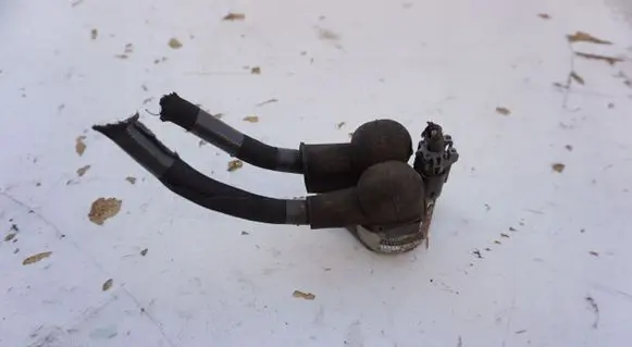 Nissan Qashqai ABS pump bracket POZOSTAE