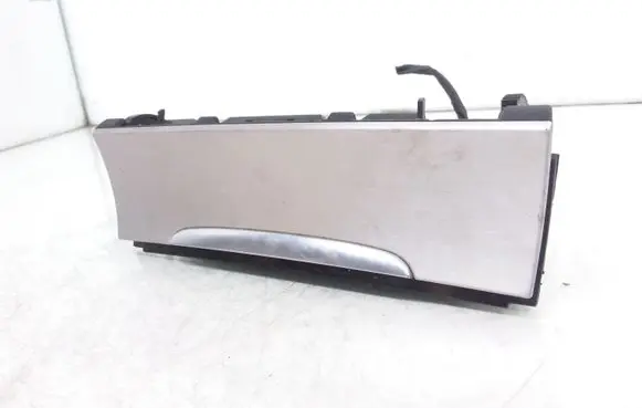 Volkswagen PASSAT B7 Ashtray (front) 3C0863284K