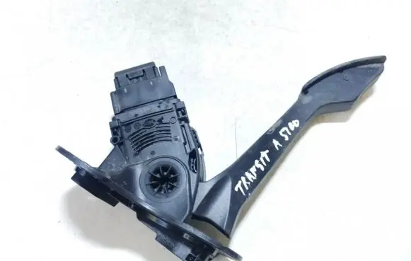 Ford Transit Accelerator throttle pedal 6c119f836cc 6c11-9f836-cc