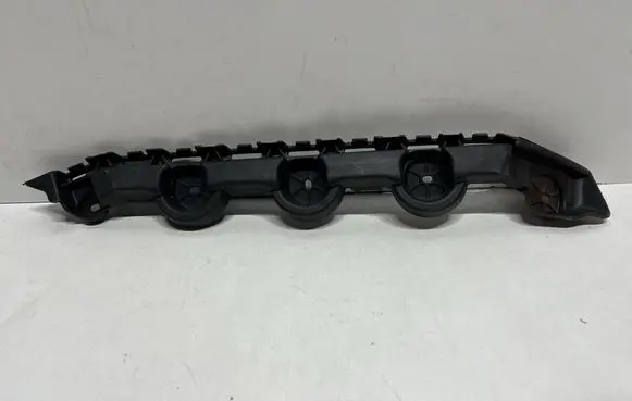Skoda Fabia Mk3 (NJ) Rear bumper mounting bracket 6V9807393A