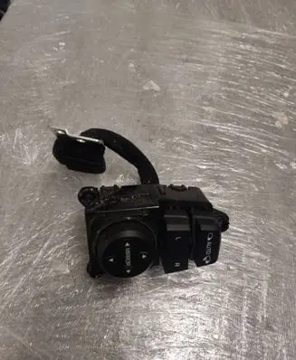 Hyundai Tucson TL Wing mirror switch 93573D3000 TMR01 1911280000581
