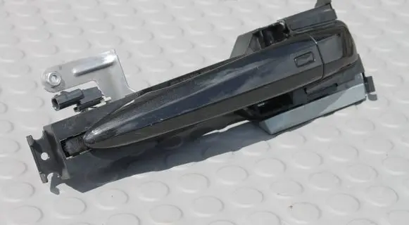 Nissan Qashqai J12 Front door exterior handle QASHQAI806106UA0A 806106UA0A