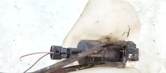 Renault Kangoo I Windscreen/windshield washer pump
