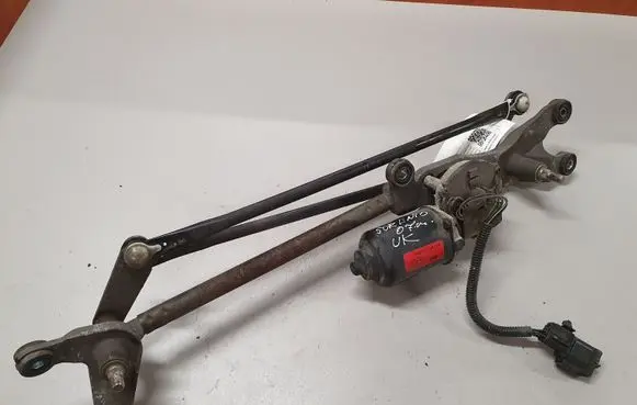 KIA Sorento Front wiper linkage and motor 981003E900