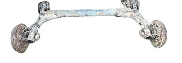 Volkswagen PASSAT B3 Rear axle beam 