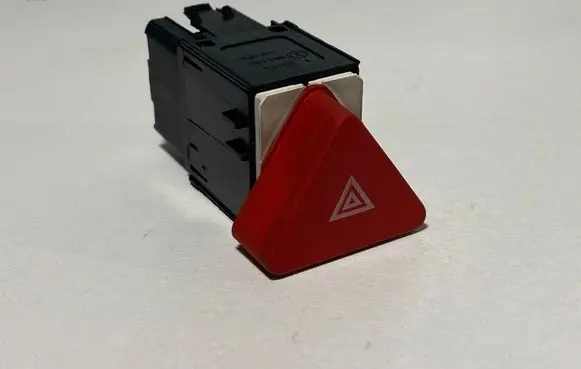 Volkswagen Golf Plus Hazard light switch 5M0953509A