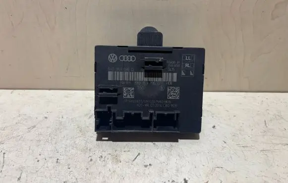 Skoda Superb B6 (3T) Door control unit/module 8X0959795D