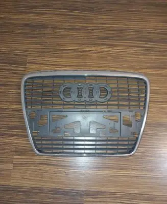 Audi A6 S6 C6 4F Front bumper upper radiator grill 4F0853651