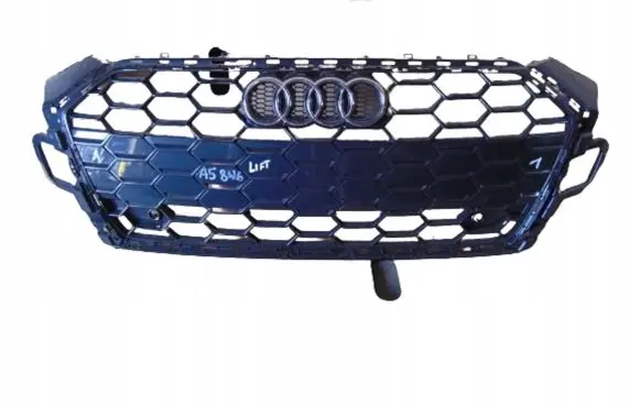 Audi A5 Front bumper upper radiator grill
