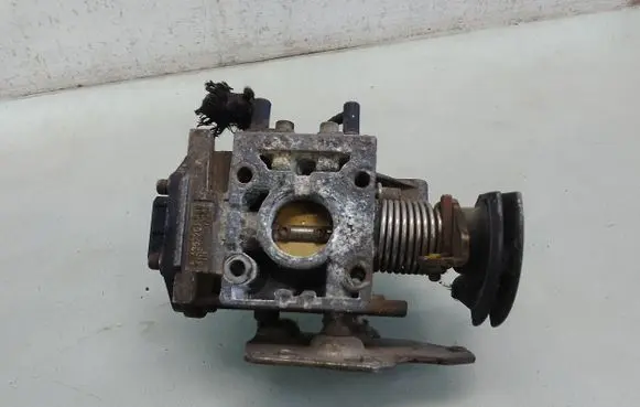 Volkswagen Golf II Throttle valve 3435201568