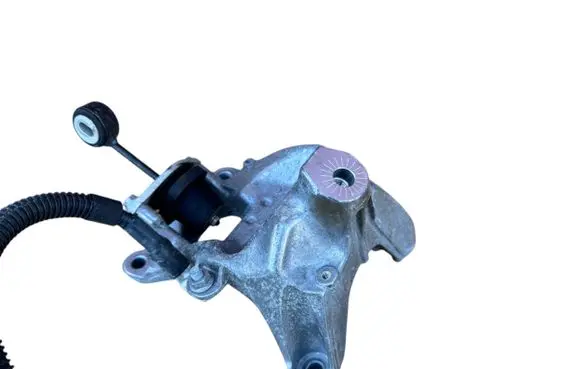 Porsche Cayenne (9Y0 9Y3) Engine mounting bracket 4M0199308CF