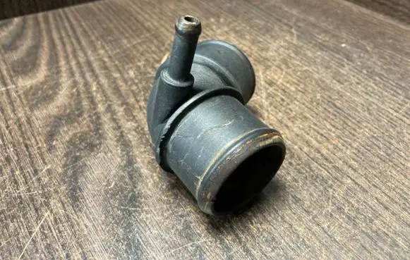 Iveco Daily 3rd gen Engine coolant pipe/hose 5801299399
