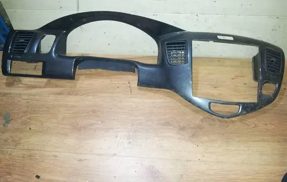 Mazda MPV Dashboard lc62g0421