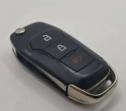 Ford Explorer Ignition key/card FL3T-15K601-AC