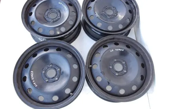 Renault Espace IV R17 steel rim 8200