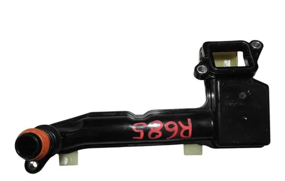 Mercedes-Benz C W206 Oil breather separator A1390105901