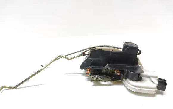 Mitsubishi Galant Front door lock