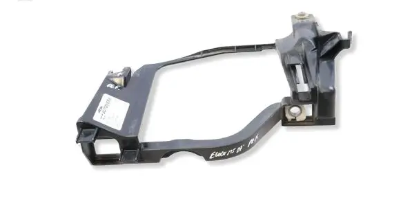BMW 5 E60 E61 Headlight/headlamp mounting bracket 6936089