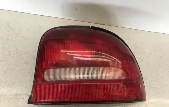 Chrysler Neon I Rear/tail lights
