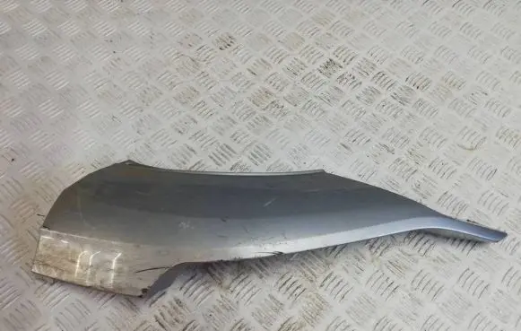 Audi Q7 4M Front bumper splitter molding 4M0807061E