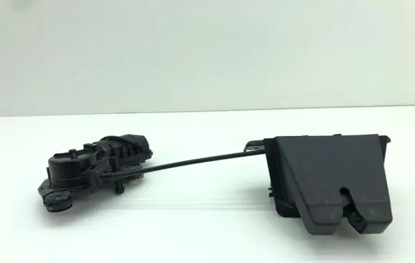 Volvo XC40 Tailgate/trunk/boot lock/catch/latch
