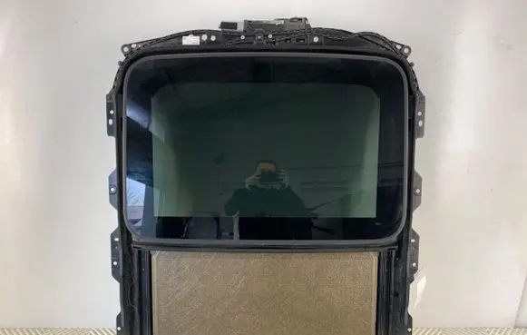 Audi A4 S4 B9 8W Sunroof set 8W5877041B