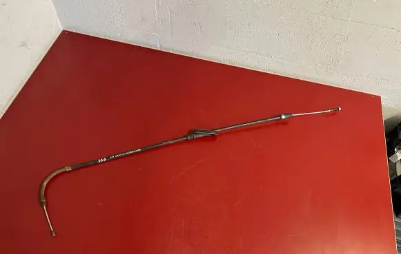 Handbrake/parking brake wiring cable