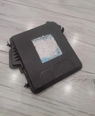 Renault Scenic III - Grand scenic III Fuse box cover 284C40002R
