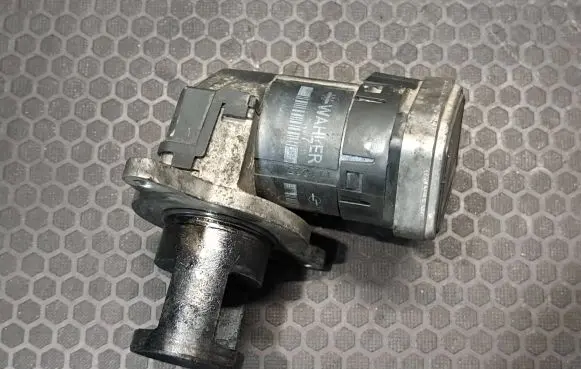 Mercedes-Benz E W211 EGR valve A646140 00005320B1 AB1032050370