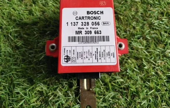 Mitsubishi Carisma Other control units/modules MR309663 1137328056