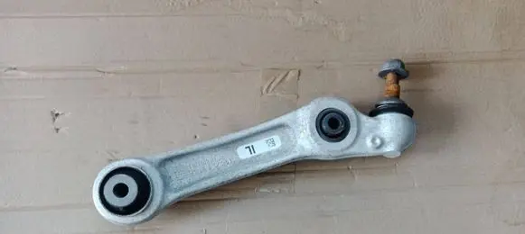 BMW 5 F10 F11 Front lower control arm/wishbone 6794203