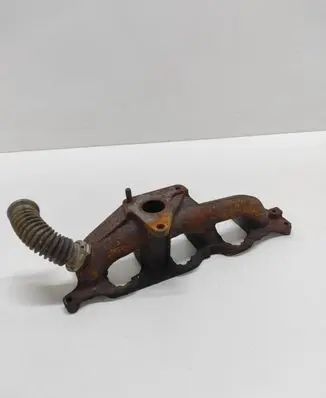 Nissan Primera Exhaust manifold
